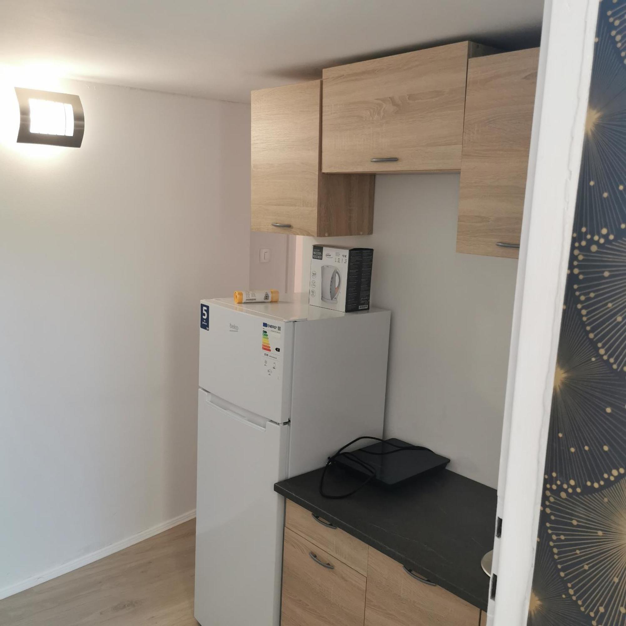 科佩尔Apartma Jelena公寓 外观 照片