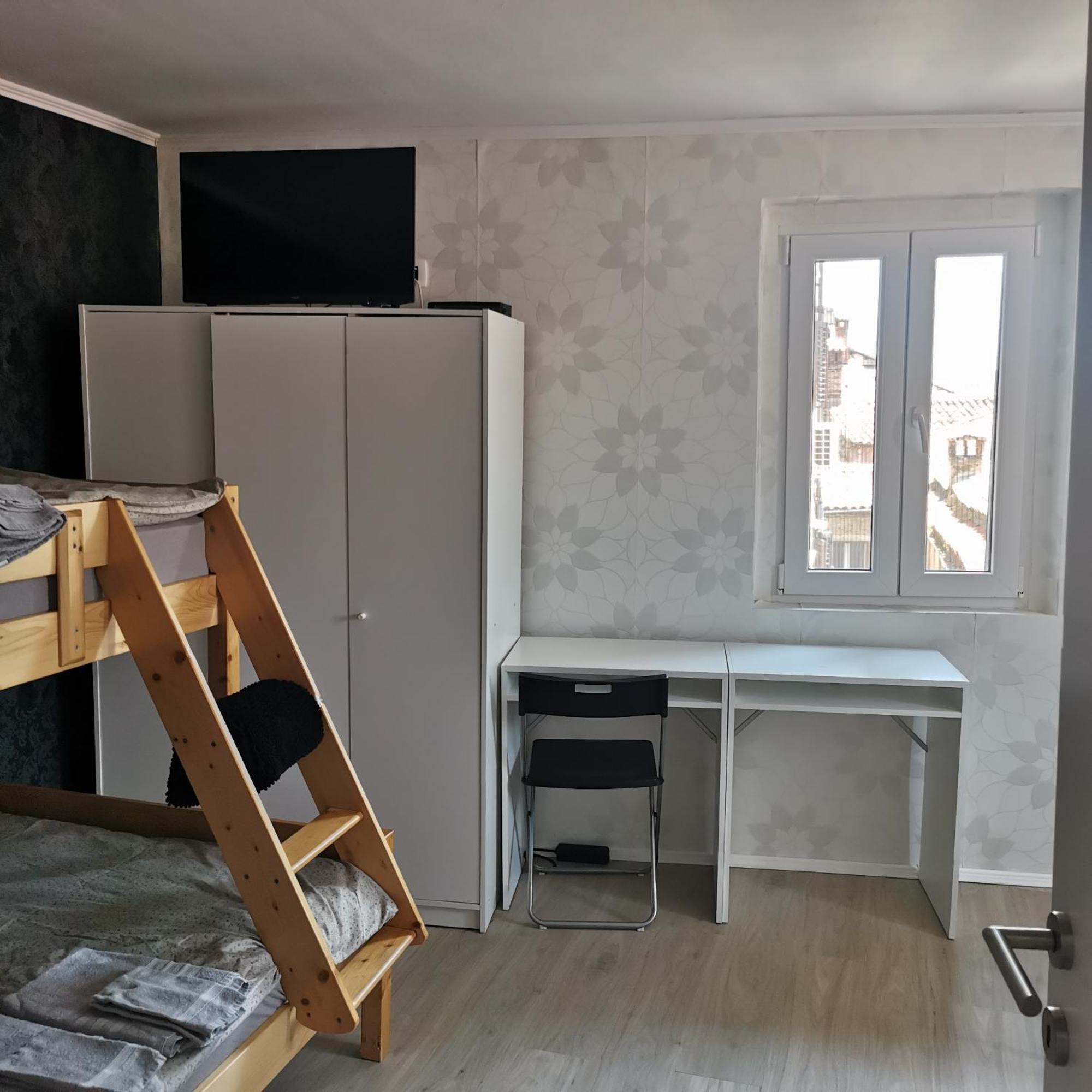 科佩尔Apartma Jelena公寓 外观 照片